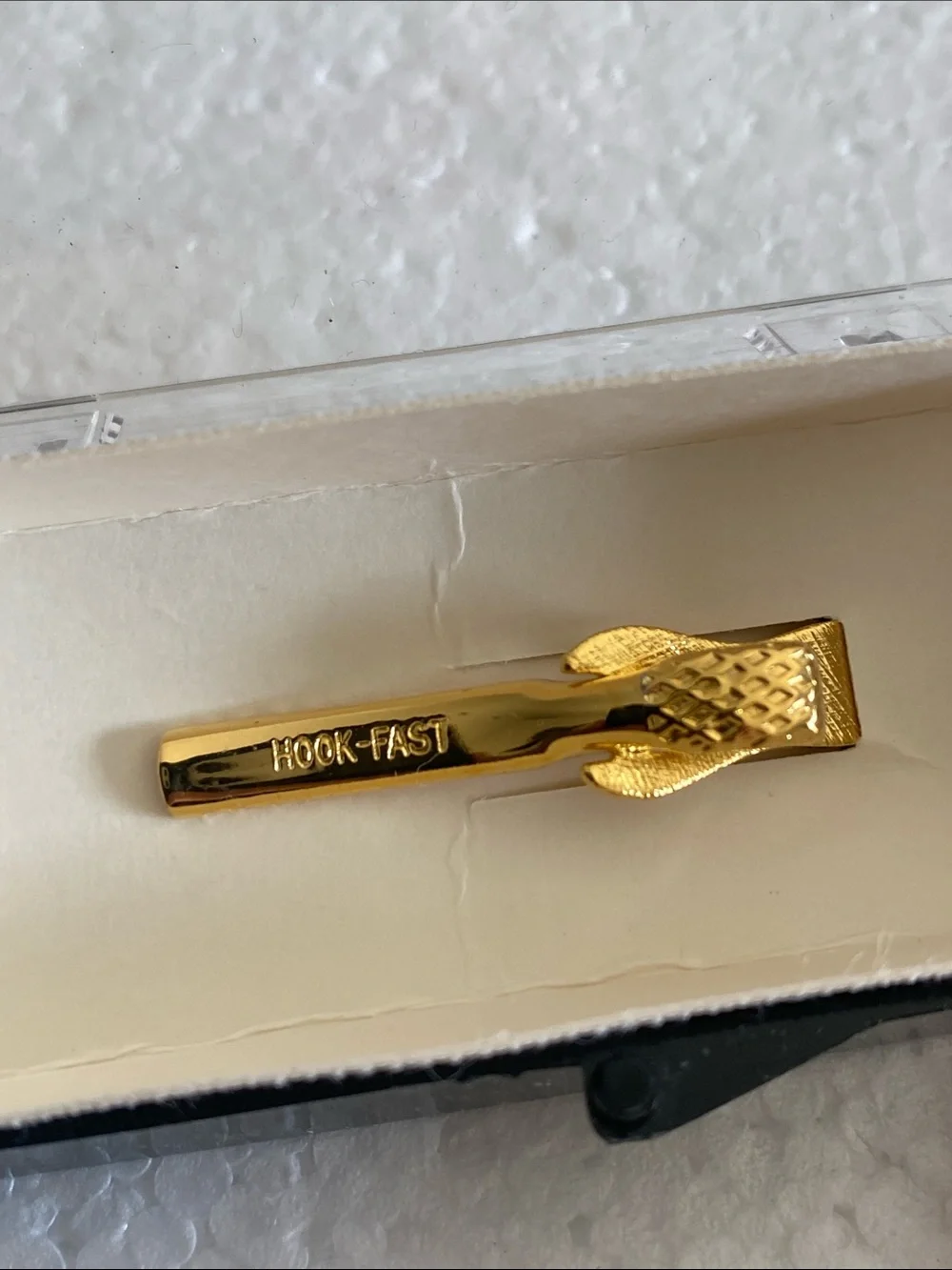 Vtg Hook-Fast Golf Tie Clip & Golfwith Blue Enamel Accent